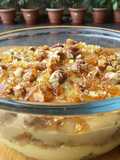 Caramel biscuit pudding