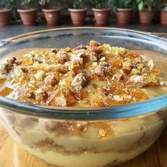 A picture of Caramel biscuit pudding.
