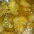 Manitas de cerdo en salsa