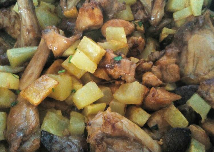 Conejo al ajillo con patatas