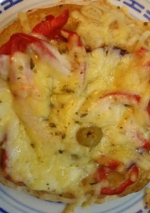 A picture of Individual Pita Pizzas!!!🍕.