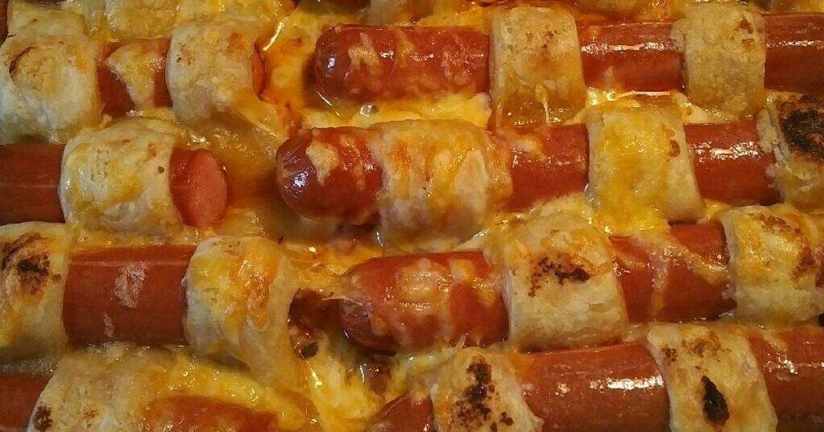 ChiliDog Pizza the Ultimate! Recipe by skunkmonkey101 Cookpad