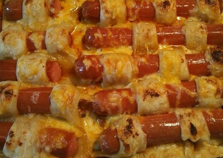 Chili-Dog Pizza the Ultimate!