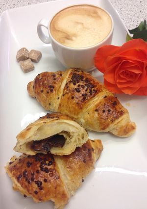 Hình của món Bánh Croissant.
