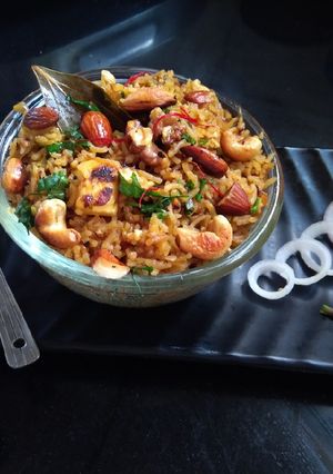 A picture of Paneer yakhni pulao.