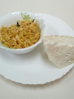 முட்டைக்கோஸ் பொறியல் (Cabbage poriyal recipe in Tamil) செய்முறை முக்கிய புகைப்படம்