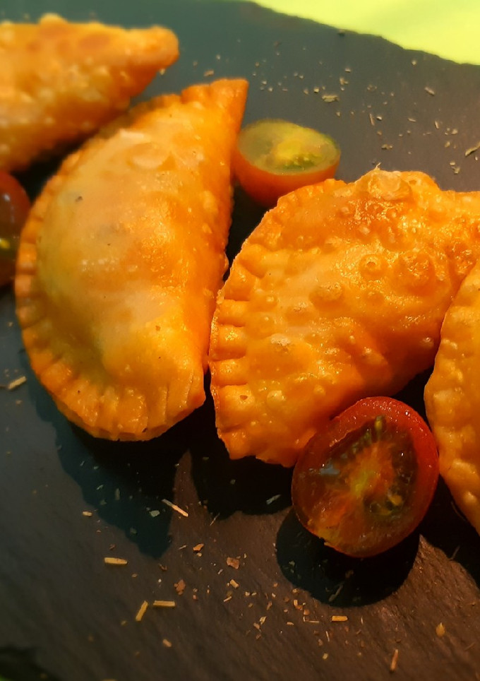 Una foto de Empanadillas de pisto confinado