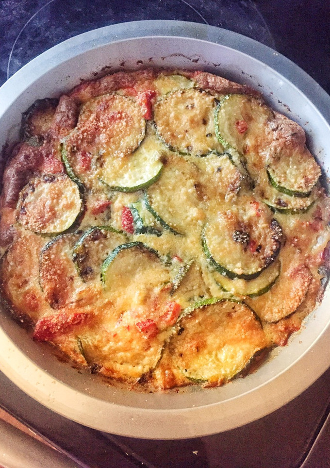 Una foto de Frittata de Calabacita, zucchini o calabacín,, para comerla a toda hora este Verano