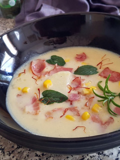 Una foto de Sopa de Maíz (Corn Showder)
