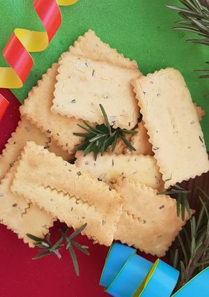 Foto di Chiacchiere al rosmarino senza glutine