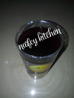 A picture of Zobo.