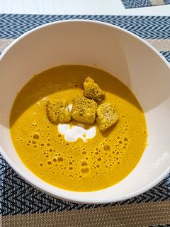 Una foto de Crema de zanahoria fácil en instant pot