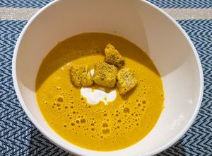 Una foto de Crema de zanahoria fácil en instant pot