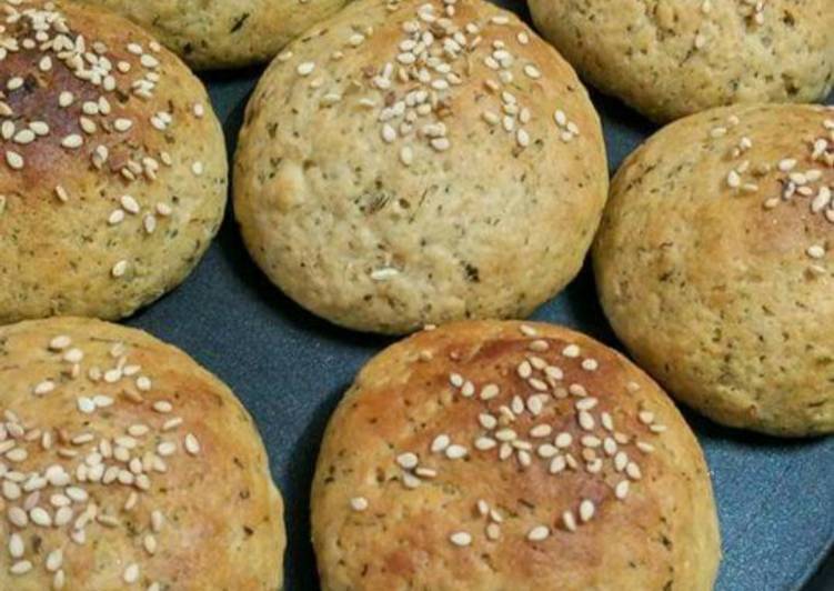 Simple Way to Prepare Homemade Healthy Spiced Buns