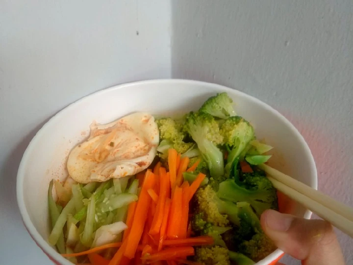 Cara Sederhana Membikin Resep  Resep Salad Sayur Simple dan Mudah (Total 699 kalori) yang Enak, Enak