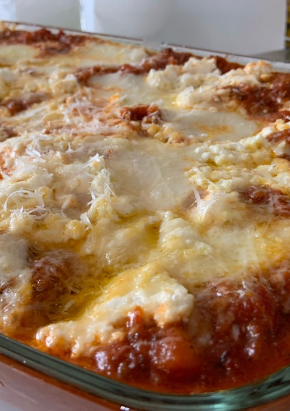 Una foto de Lasaña napolitana