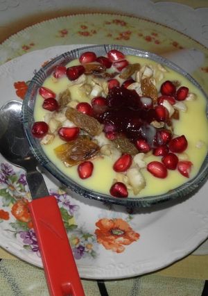 A picture of Fruit custard.