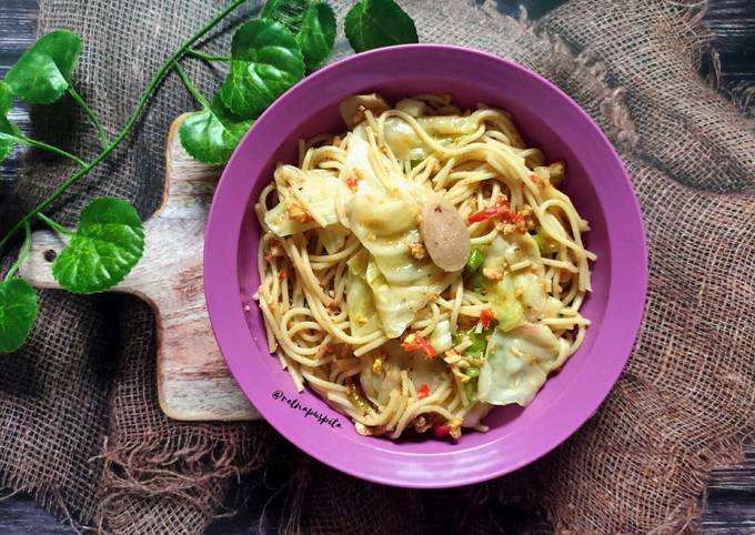 Bagaimana Menyiapkan Seblak Spaghetti, Enak Banget