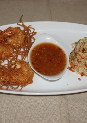 A picture of Fried Shrimp Wrapped in Rice Noodles.