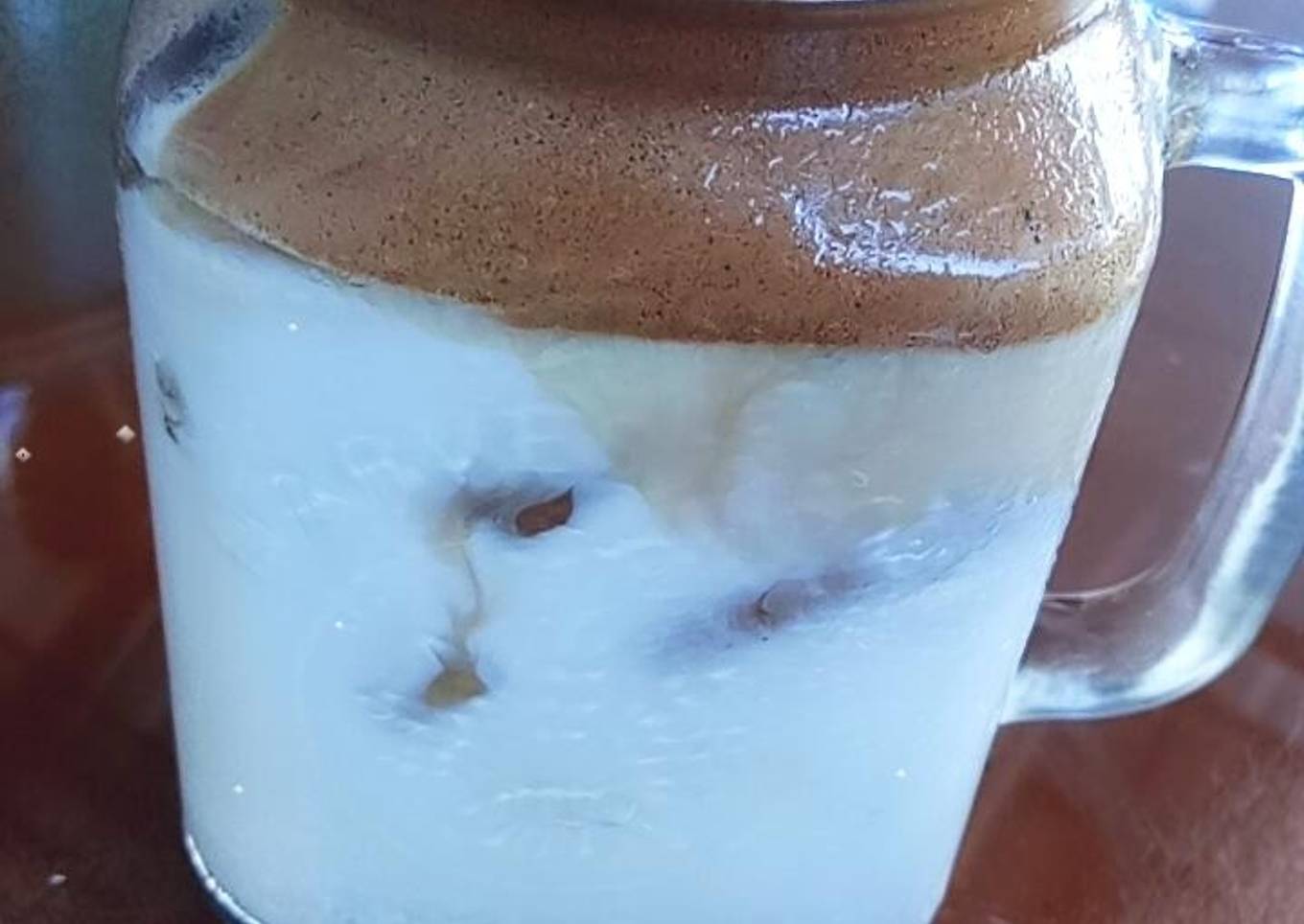 Dalgona Coffee