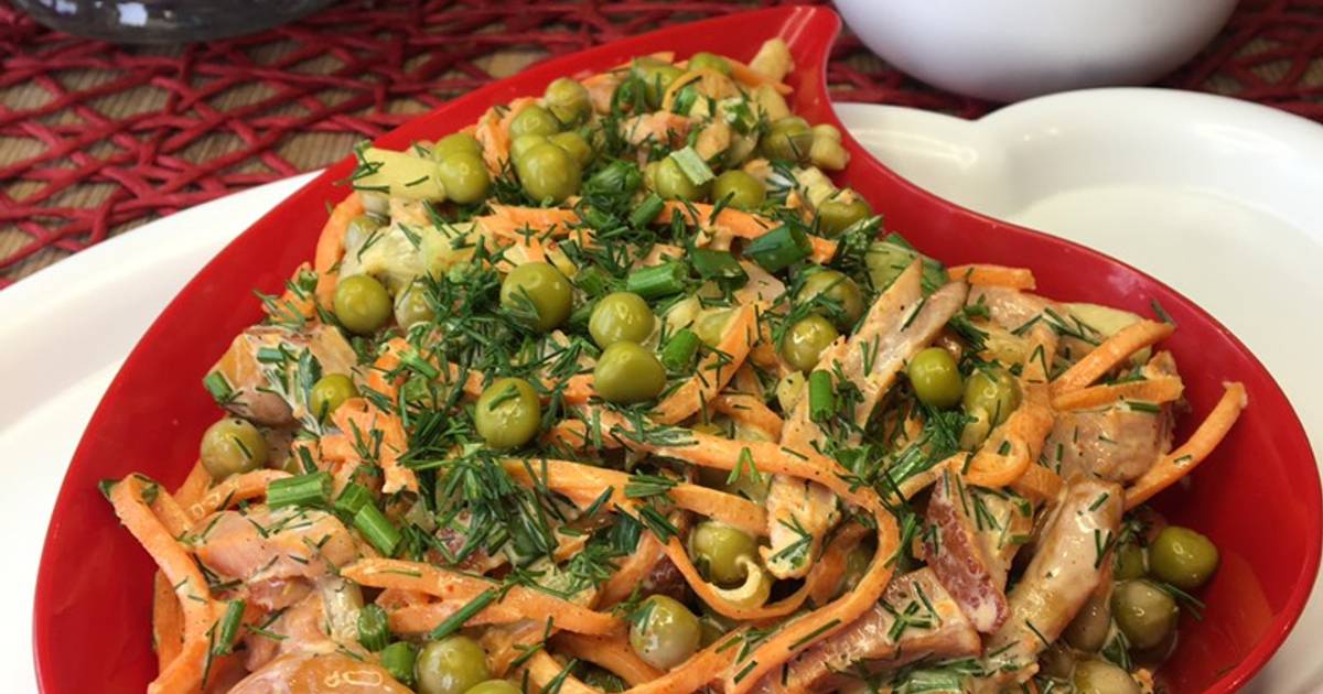 лесной рецепт. салат лесная полянка с опятами. лесной рецепт. салат перевертыш грибная поляна. салат лесная поляна с опятами.