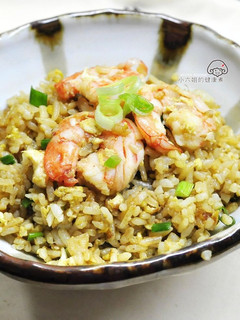 咖哩蝦仁炒飯 的食譜成品照片