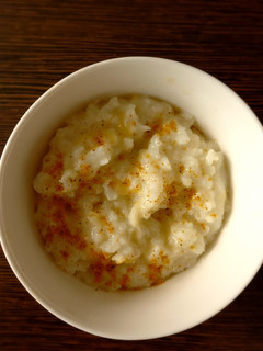 Una foto de Puré de coliflor y salsa blanca