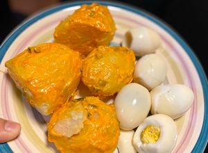 Una foto de Papas Chorreadas con Huevo!!!
