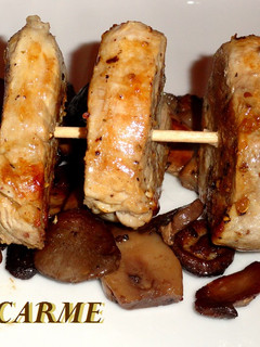 Una foto de Brochetas de solomillo de cerdo