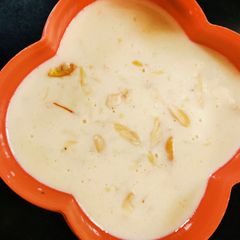 A picture of Almonds rice kheer.