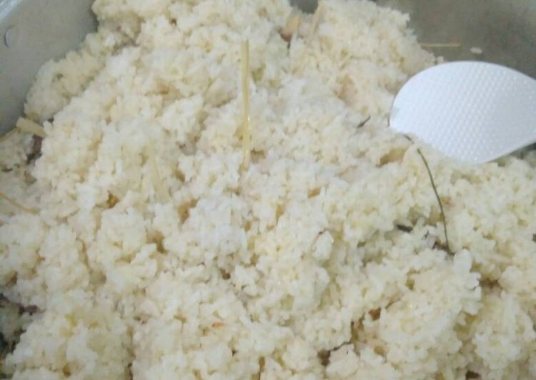 Bagaimana Menyiapkan Nasi Uduk Gurih Anti Gagal