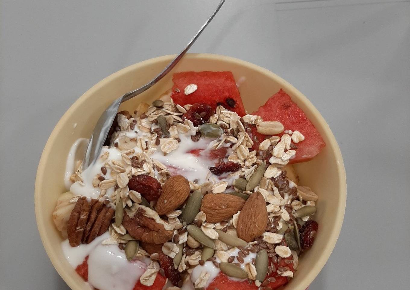 Yogurt with fruit esters