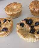 Mini budines de pan y pasas de uva