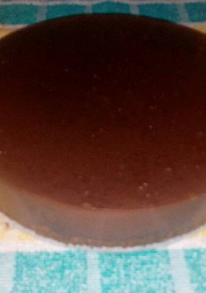 Una foto de Tarta de turrón de chocolate