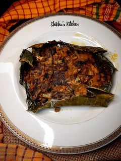 কলাপাতায় পাঁচ মিশালি মাছের পাতুরি রেসিপির প্রধান ছবি