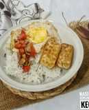 Nasi Telur Ceplok Sambal Kecap