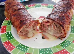 Una foto de Rollo de carne de res y cerdo al horno