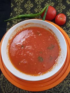 ટોમેટો સુપ (Tomato soup recipe in Gujarati) રેસીપી મુખ્ય ફોટો