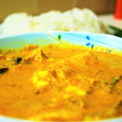 A picture of Egg Coconut Curry.