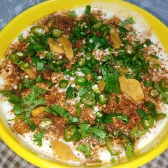 A picture of Dahi Phulki.