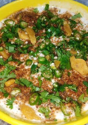 A picture of Dahi Phulki.