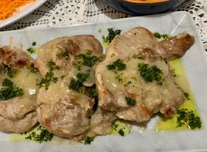 Foto di Ossobuchi o “ Oss Buss” di tacchino in gremolata