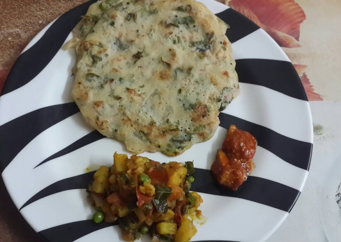 Instant Rawa Uttappam