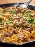 Simple and Quick Beef Stroganoff