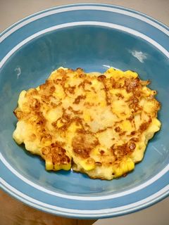 Hình của món Bánh Bắp Khoai Tây BLW.