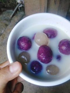 Hình của món Chè khoai lang tím cốt dừa.