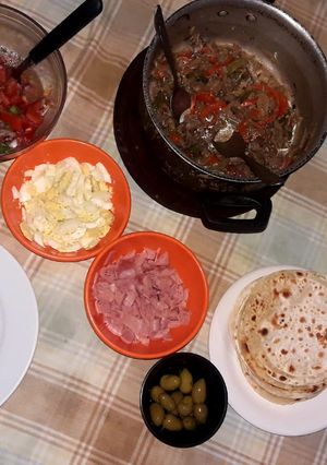 Una foto de Tacos con tapas de empanadas 🌮