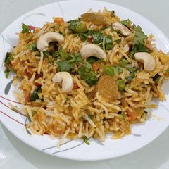 A picture of Avocado pulao rice.