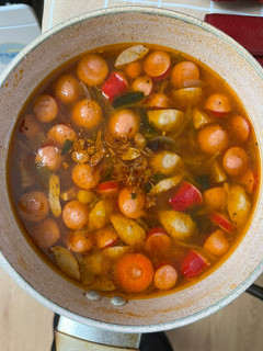 Foto resep Sup / sop merah tomat sosis bakso wortel kentang