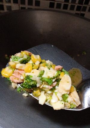 Foto resep Tumis brokoli salmon